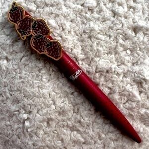 ClipArt "Strawberries" Collectible, Retired Ballpoint Pen (NWOT)